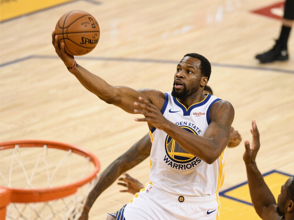 “滕哈格成香饽饽！拜仁阿贾克斯争相挖角，教练却心系曼联续约”